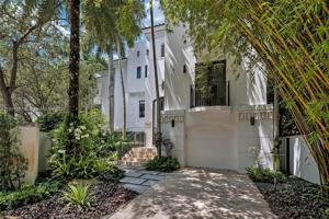 featured image of 3320 Devon Rd