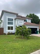 15661 Sw 177th Ter - Photo 1 of 1