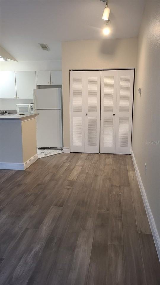 10422 White Lake Court #10422 - Photo 2 of 16