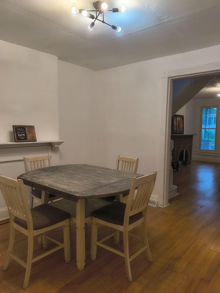 Walbrook Ave - Photo 3 of 12