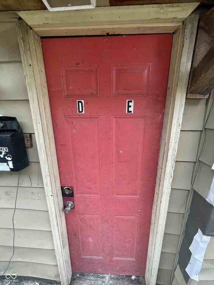 117 E Palmer St #E - Photo 3 of 11