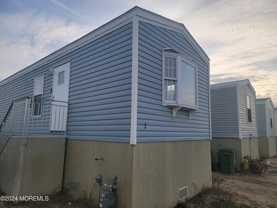 463 S Green St #7 - Photo 1 of 1