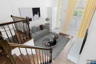 379 Kingston Ct - Photo 1 of 1