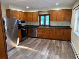 19 Central Sq #B - Photo 1 of 1