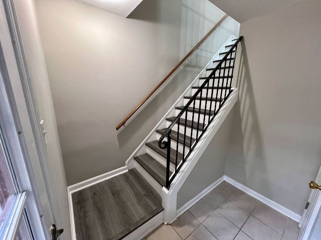 14713 Cardigan Sq - Photo 3 of 36