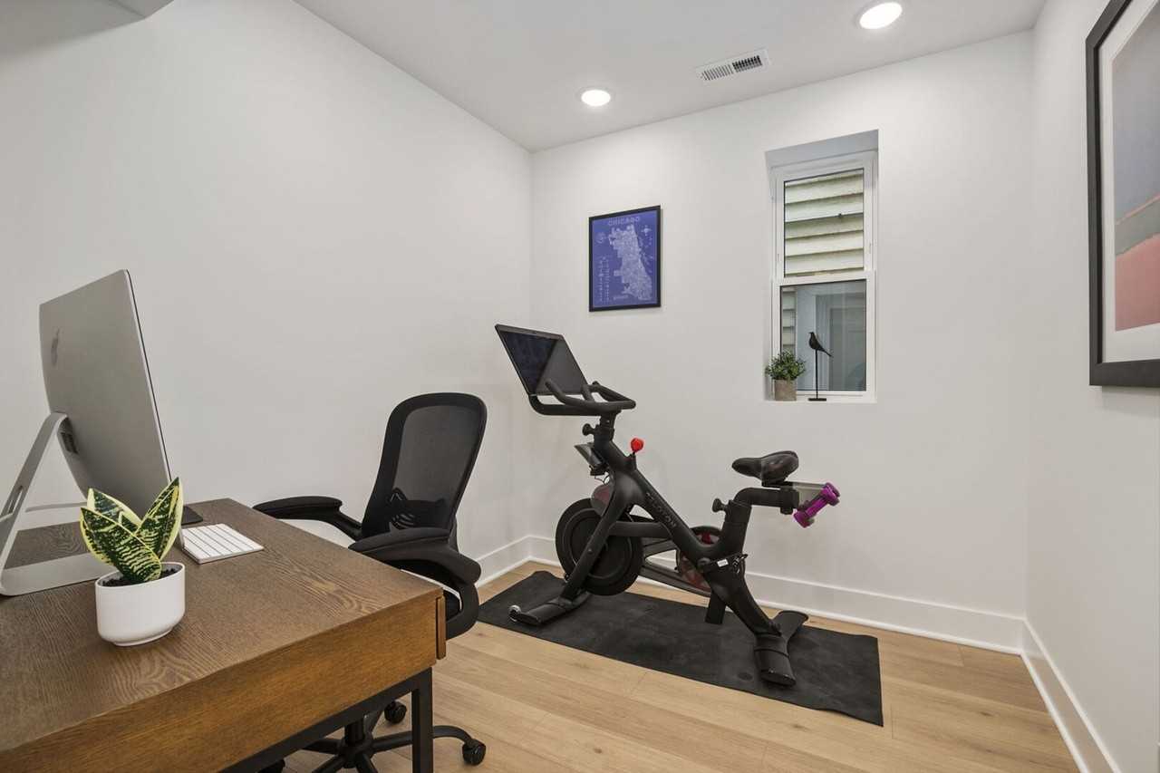 3104 North Sacramento Avenue #2 - Photo 3 of 6