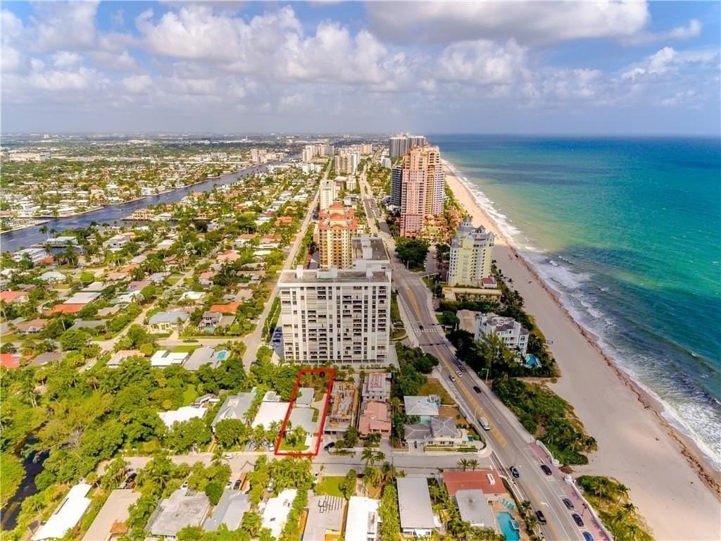 3321 Northeast 18th Street - Photo 3 of 36