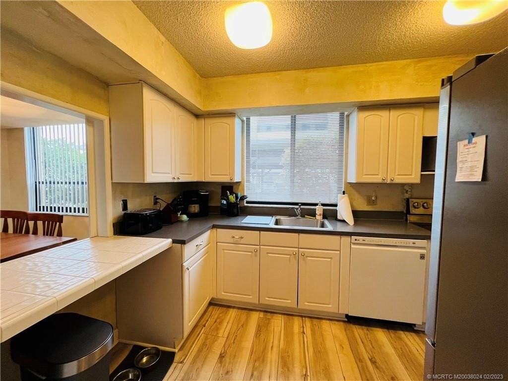 3432 Ne Causeway Blvd Apt 104 #104 - Photo 6 of 50