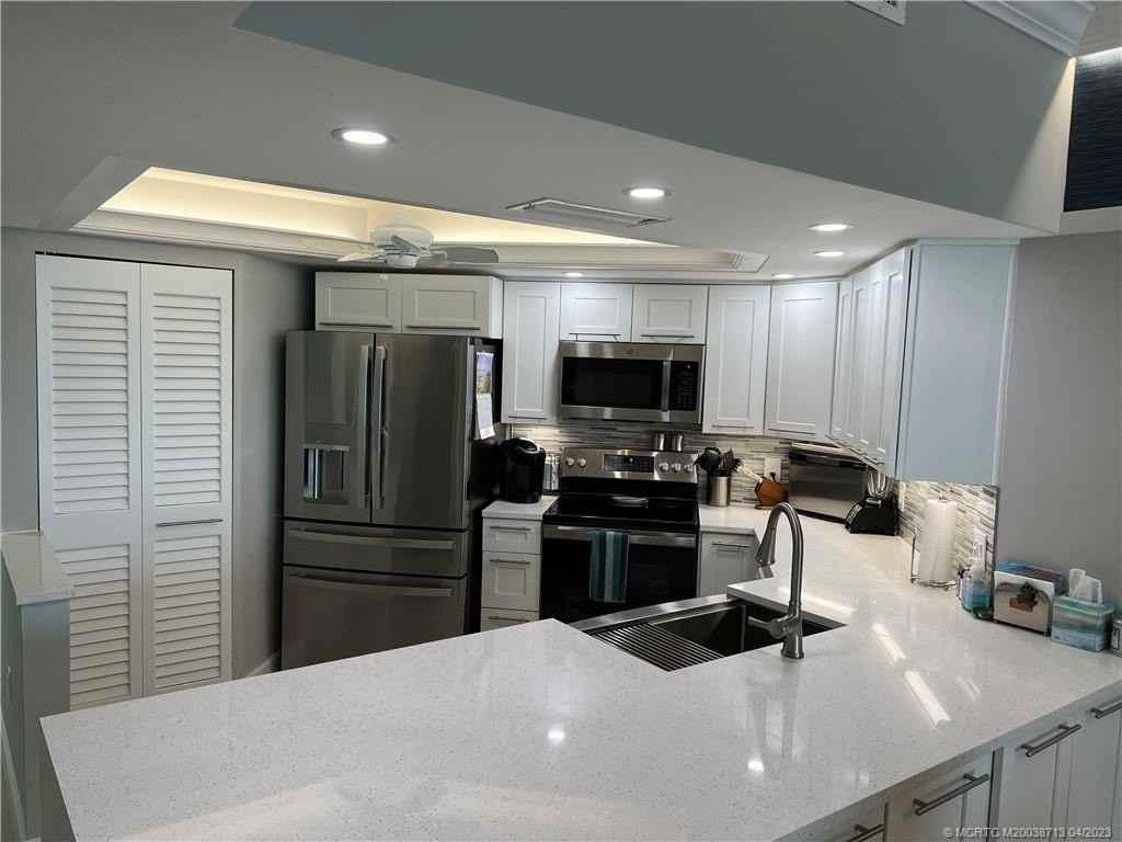 8800 S Ocean Dr Unit 1406ph #1406PH - Photo 4 of 50