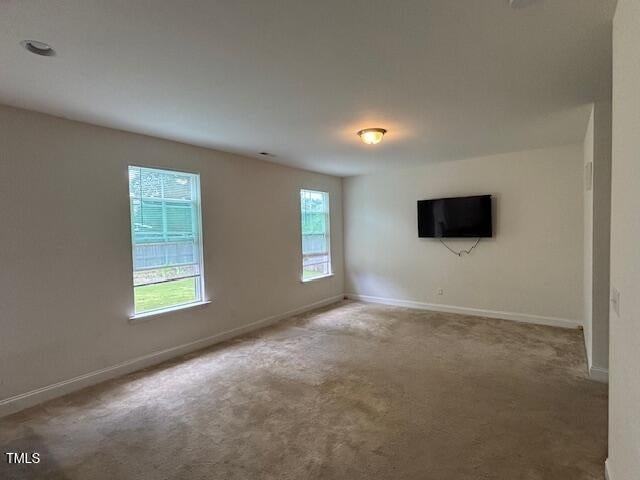 31 Duchess Ave - Photo 2 of 14