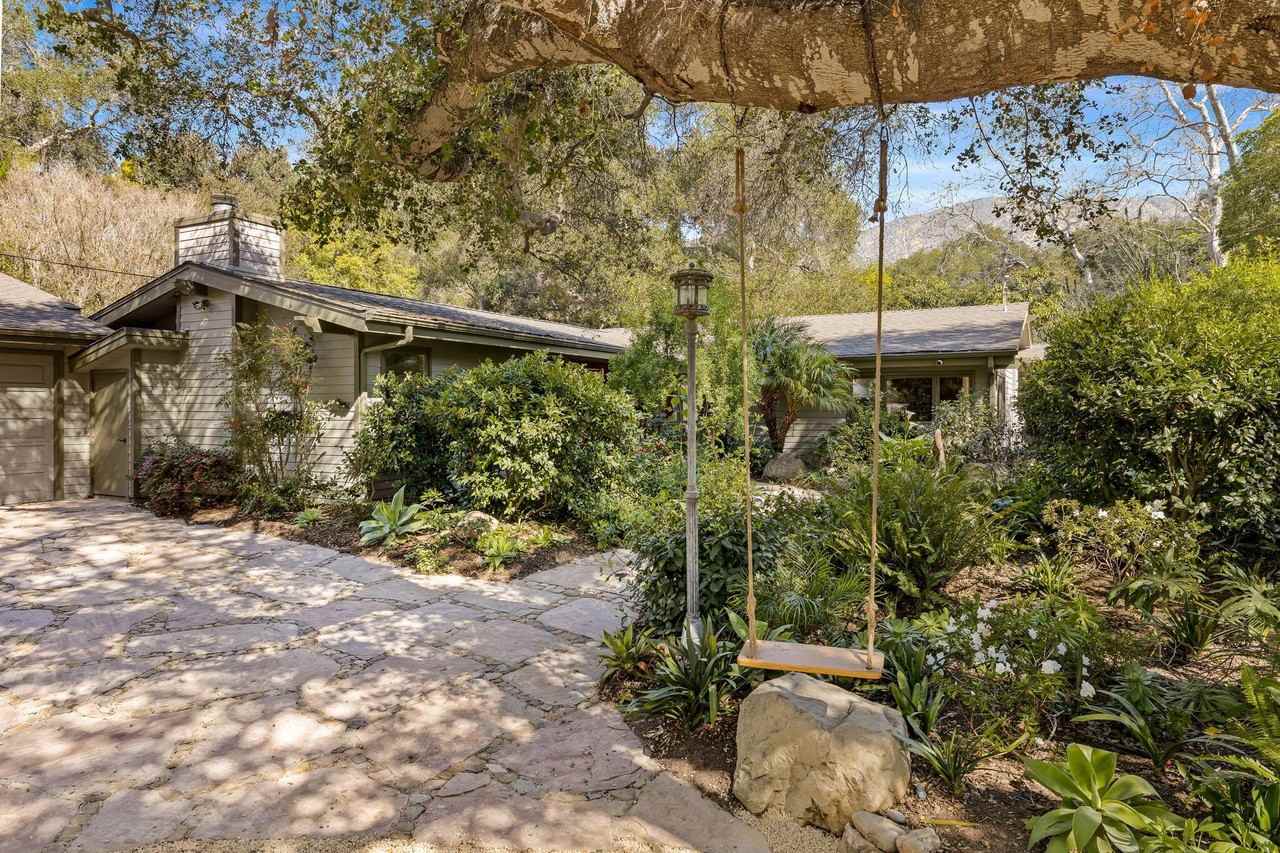 2180 Alisos Dr - Photo 4 of 50