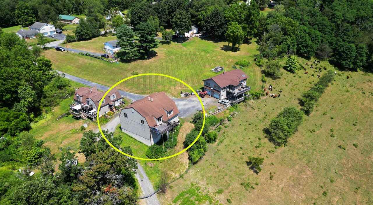 16 Forino Ln - Photo 3 of 25