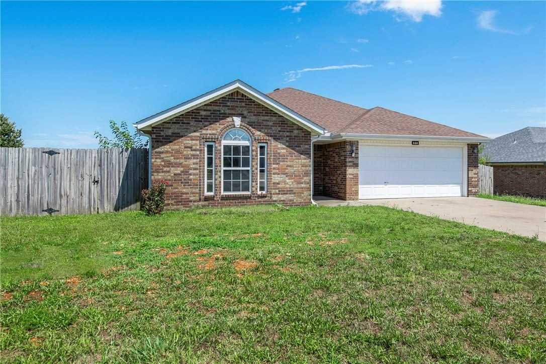 520 Dewberry Ln - Photo 2 of 22