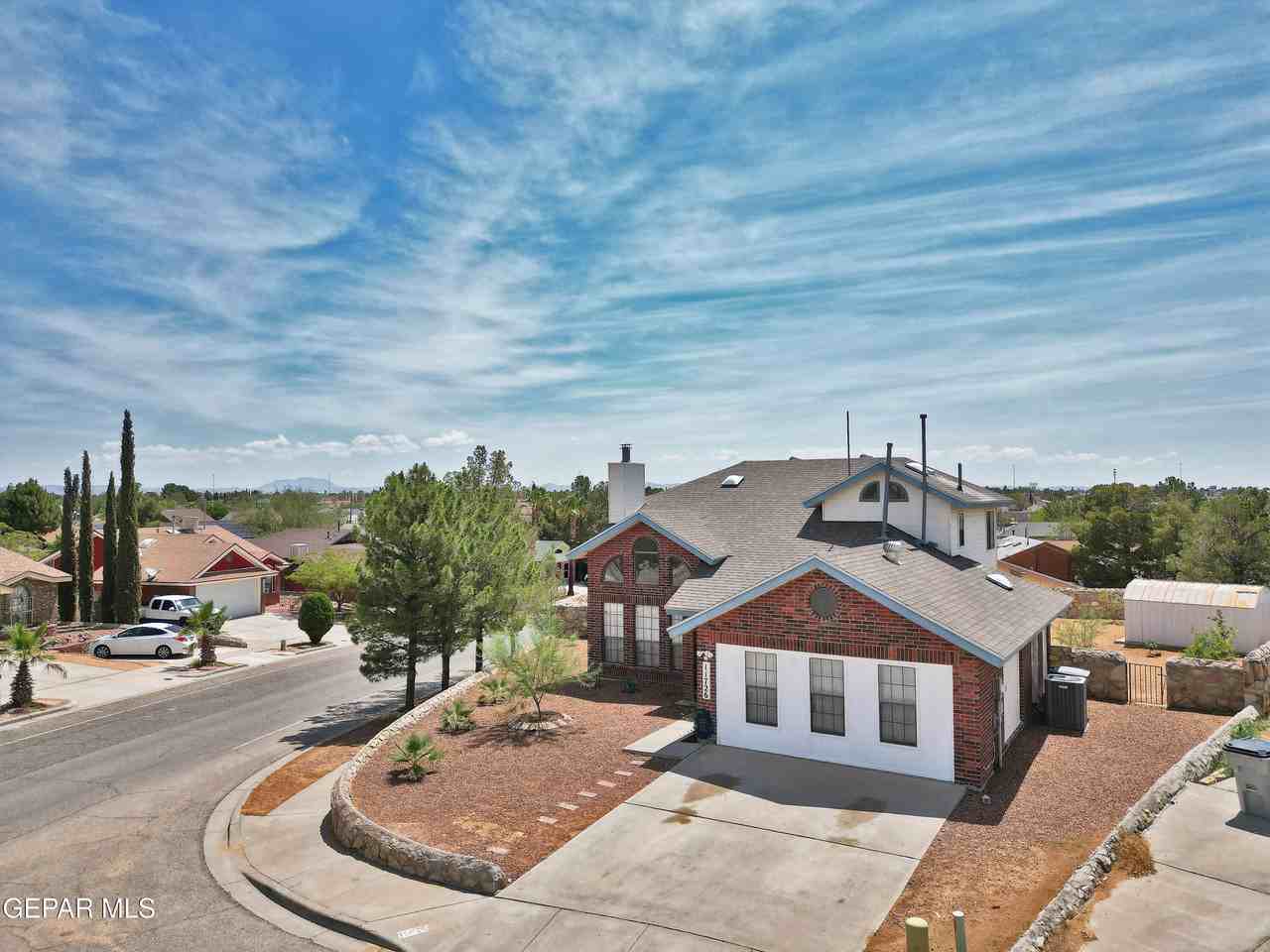 11726 Stone Castle Dr - Photo 3 of 50