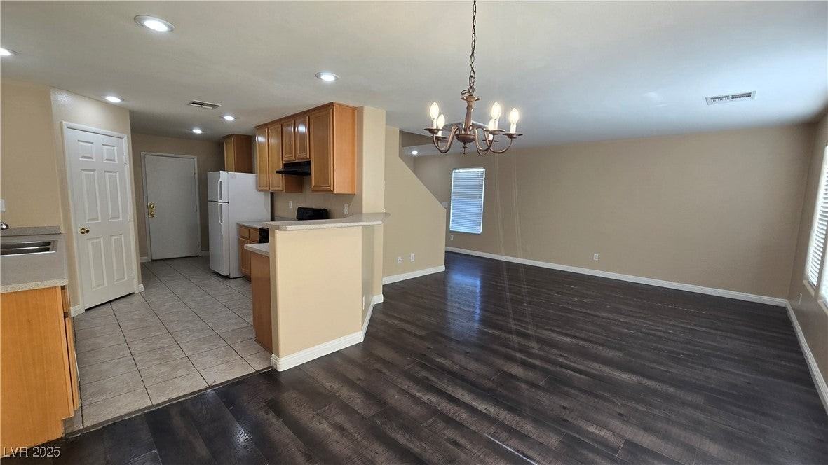 11722 Bergamo Ct - Photo 6 of 20