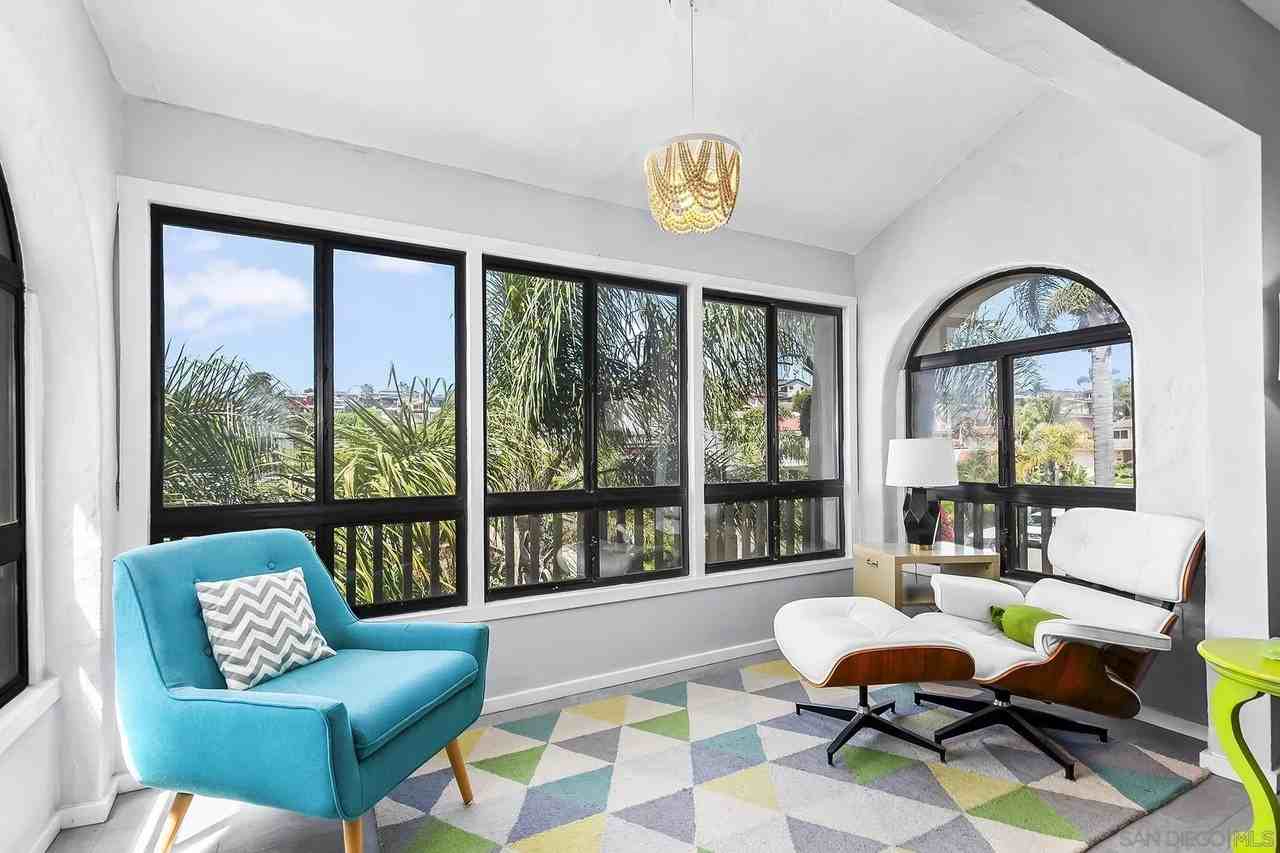 2510 Clairemont Dr Unit 303 - Photo 6 of 16