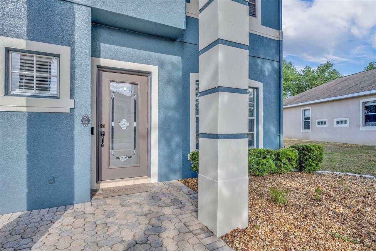 486 Sycamore Springs St - Photo 3 of 50