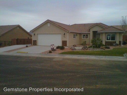 425 N 2680 W - Photo 2 of 19