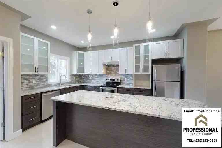 7106 83 Ave Nw - Photo 2 of 17