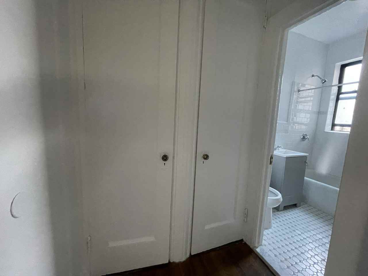 2669 Marion Ave - Photo 2 of 10