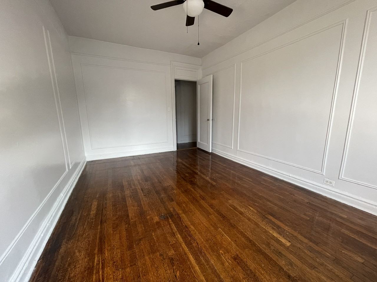 2669 Marion Ave - Photo 3 of 10