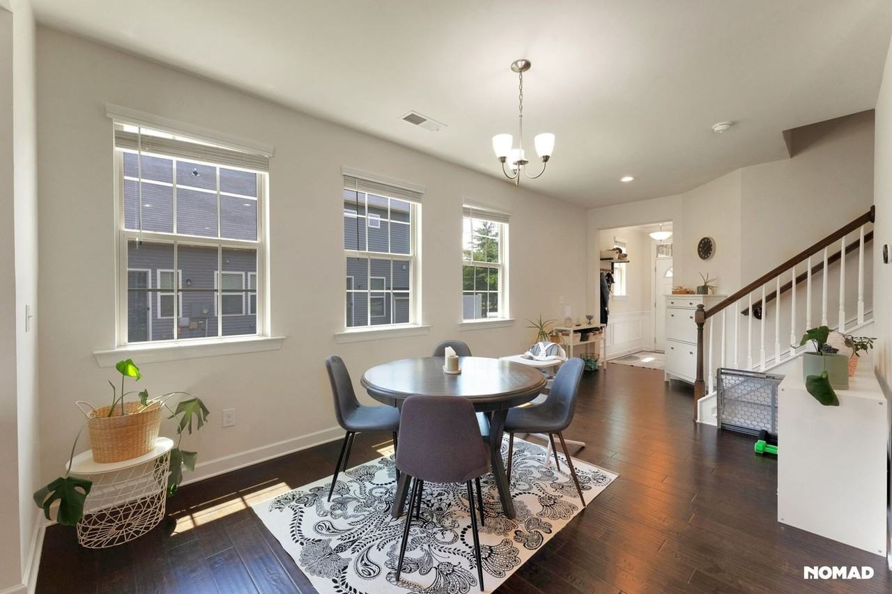 5620 Garrow Glen Rd - Photo 7 of 32