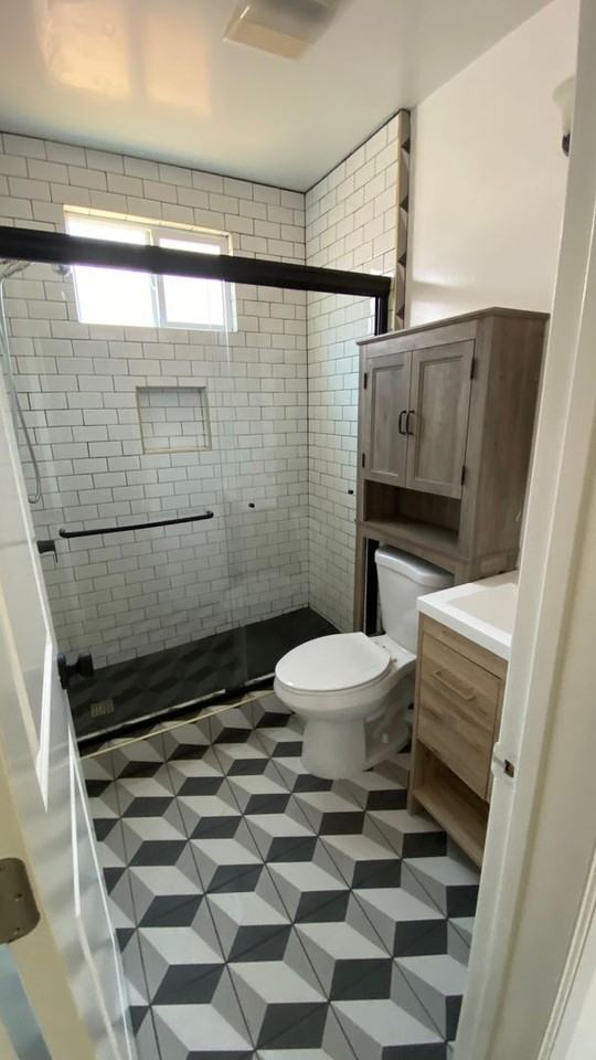 5642 Klump Ave. - Photo 3 of 14