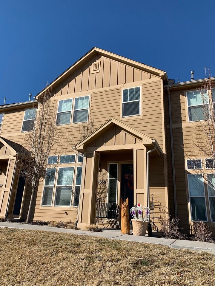 1668 Cherokee Mountain Cir - Photo 2 of 24