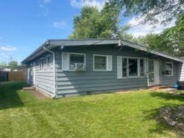 featured image of 852 W Murphy St