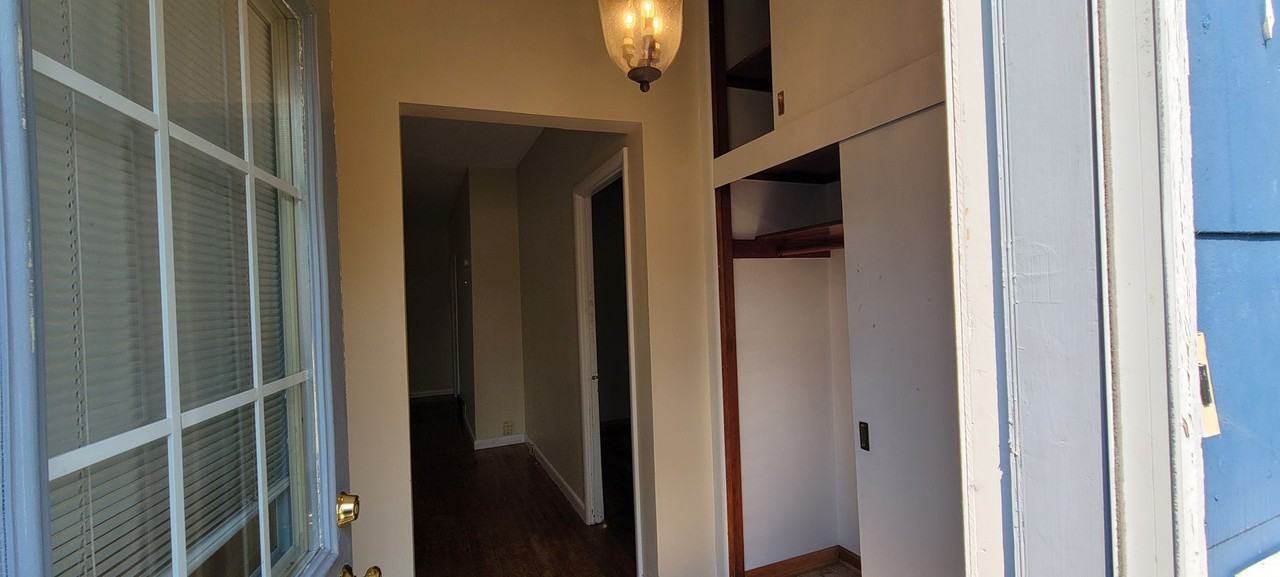 1215 Minnesota Ave Nw - Photo 2 of 14