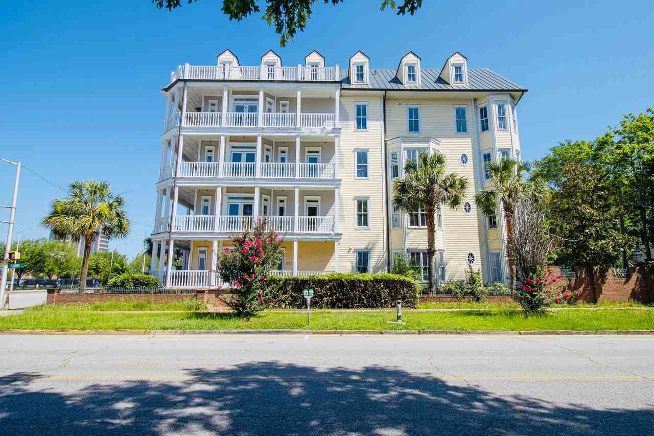 1303 Blanding St - Photo 2 of 20