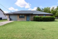 308 W 5th St - Photo 1 of 1