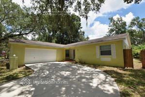 featured image of 2213 Boxwood Way