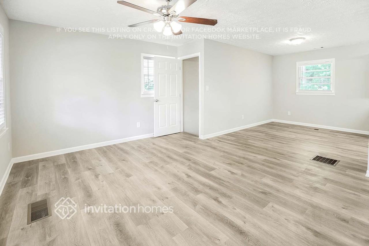 502 Dollar Mill Rd Sw - Photo 3 of 23