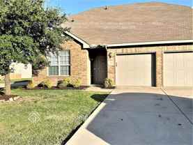 224 Stable Dr - Photo 1 of 1