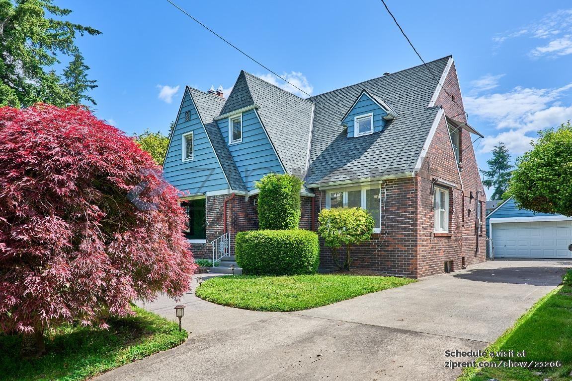 3920 Ne 37th Ave - Photo 2 of 30