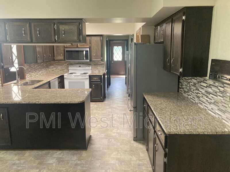 1232 M 222 - Photo 7 of 30