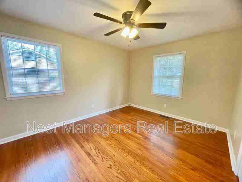 6244 Milford Rd - Photo 3 of 21