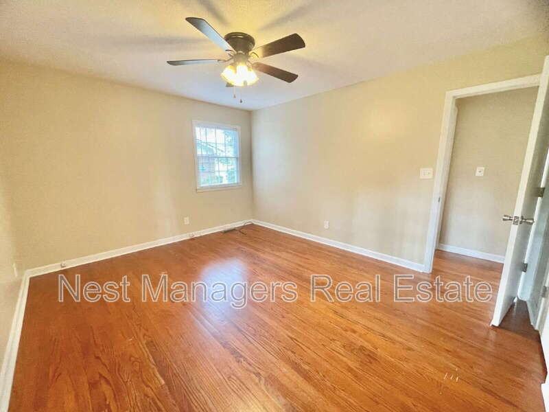 6244 Milford Rd - Photo 5 of 21