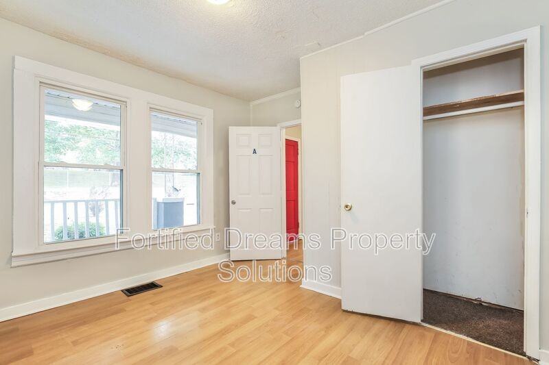 1652 Cherry St #F - Photo 6 of 50