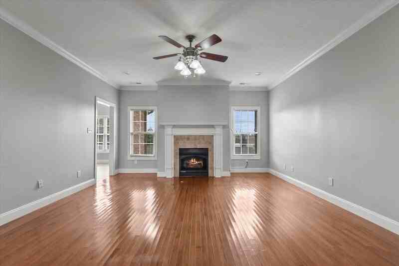 25756 Iron Gate Dr - Photo 6 of 36