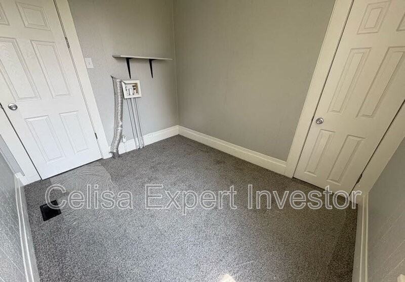 1132 Grant Ave - Photo 7 of 10