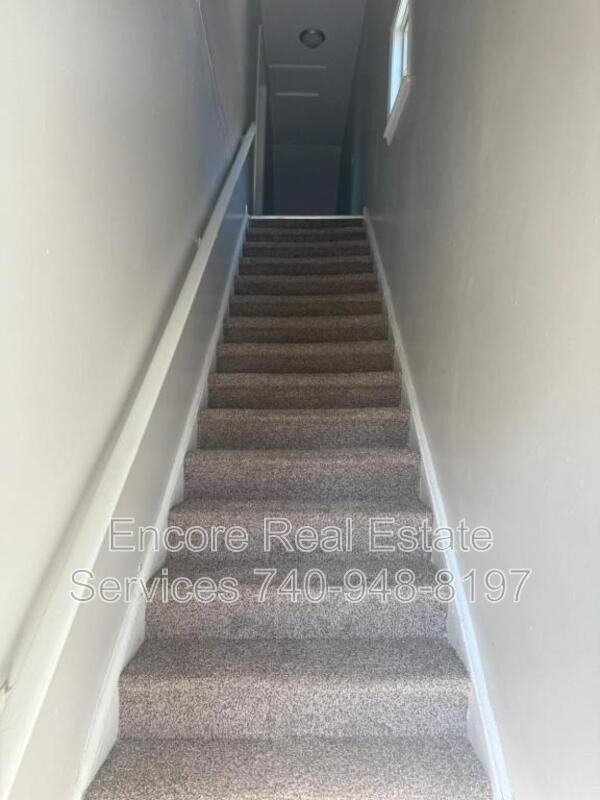 144 1/2 S 3rd St - Photo 2 of 10