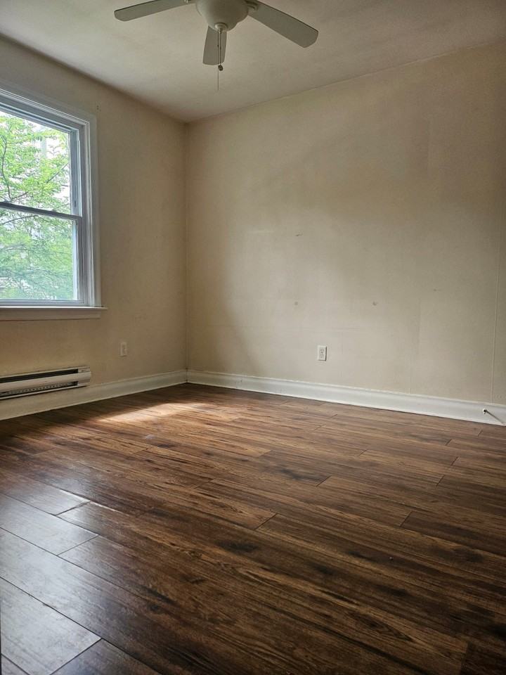 866 Armour Road - Photo 5 of 5