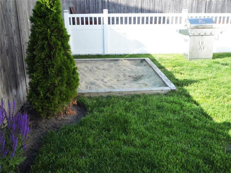 38 Partridge Ave - Photo 3 of 29