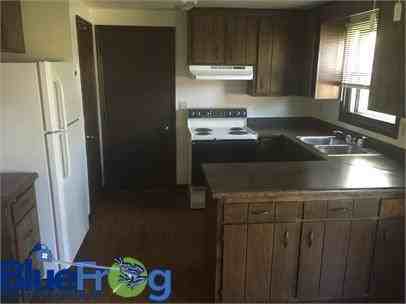 800 - 802 Edgewood Dr - Green Bay - Photo 3 of 15