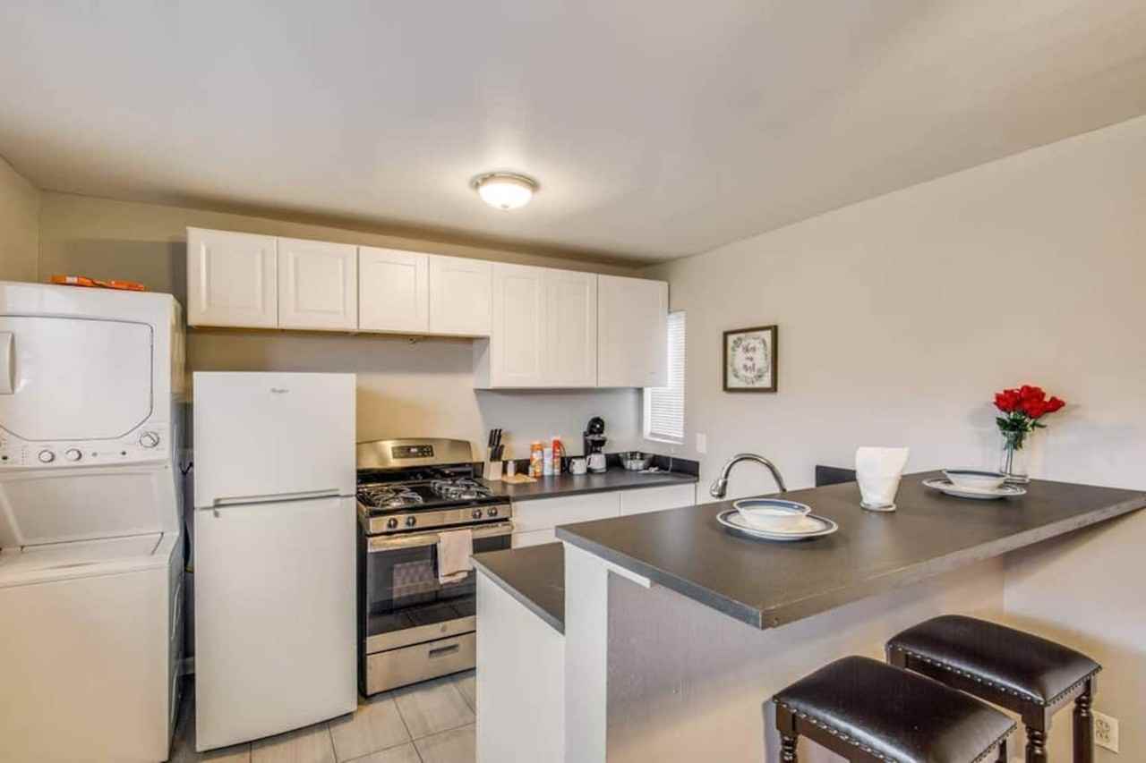 Stanford (4202) - Photo 2 of 10