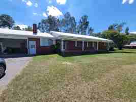 featured image of 1351 Old Ray City Rd