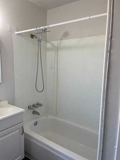 545 N. California St - Photo 3 of 50