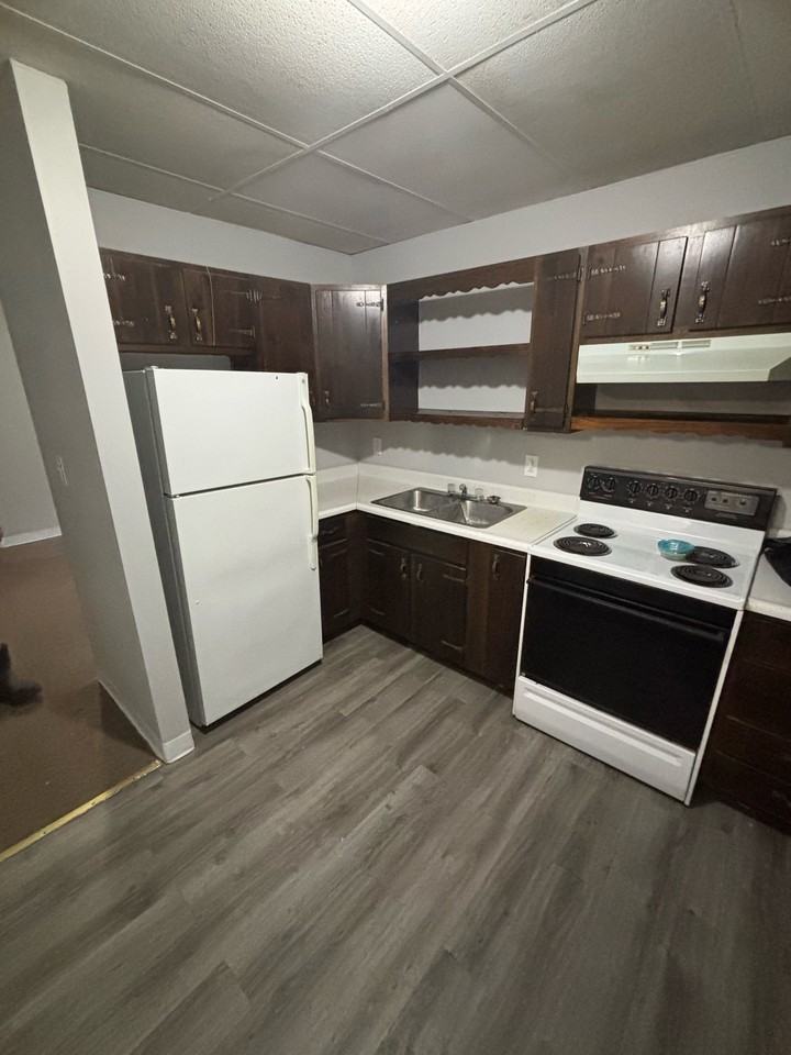 179 Grand Street - Photo 2 of 9